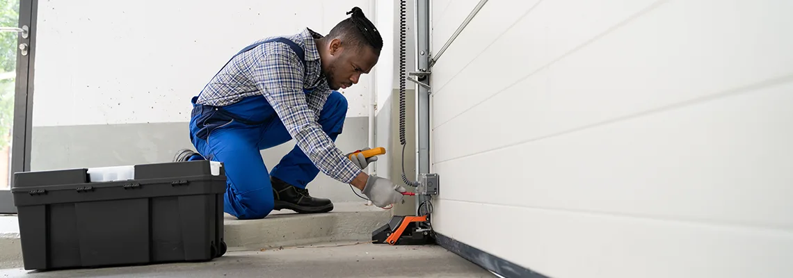 Repair Garage Door Not Closing But Light Flashing in Fontainebleau, FL